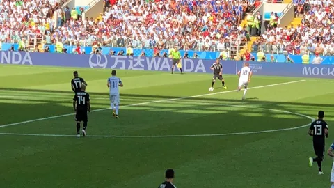 【限时抢购】《上古卷轴5：天际》周年纪念版独家捆绑，Switch 2升级免费送，仅需4折！🎉🎮🌟