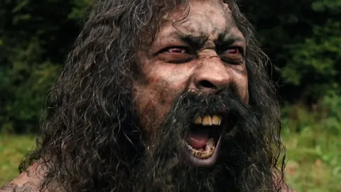 《燕云十六声新春盛宴揭秘：萌兽耳双马尾，春节新装惊艳亮相，快来抽福利！》